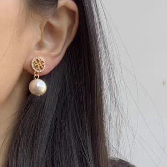 Tory Burch Gold and Pearl Drop Earrings - Picture 1 of 5